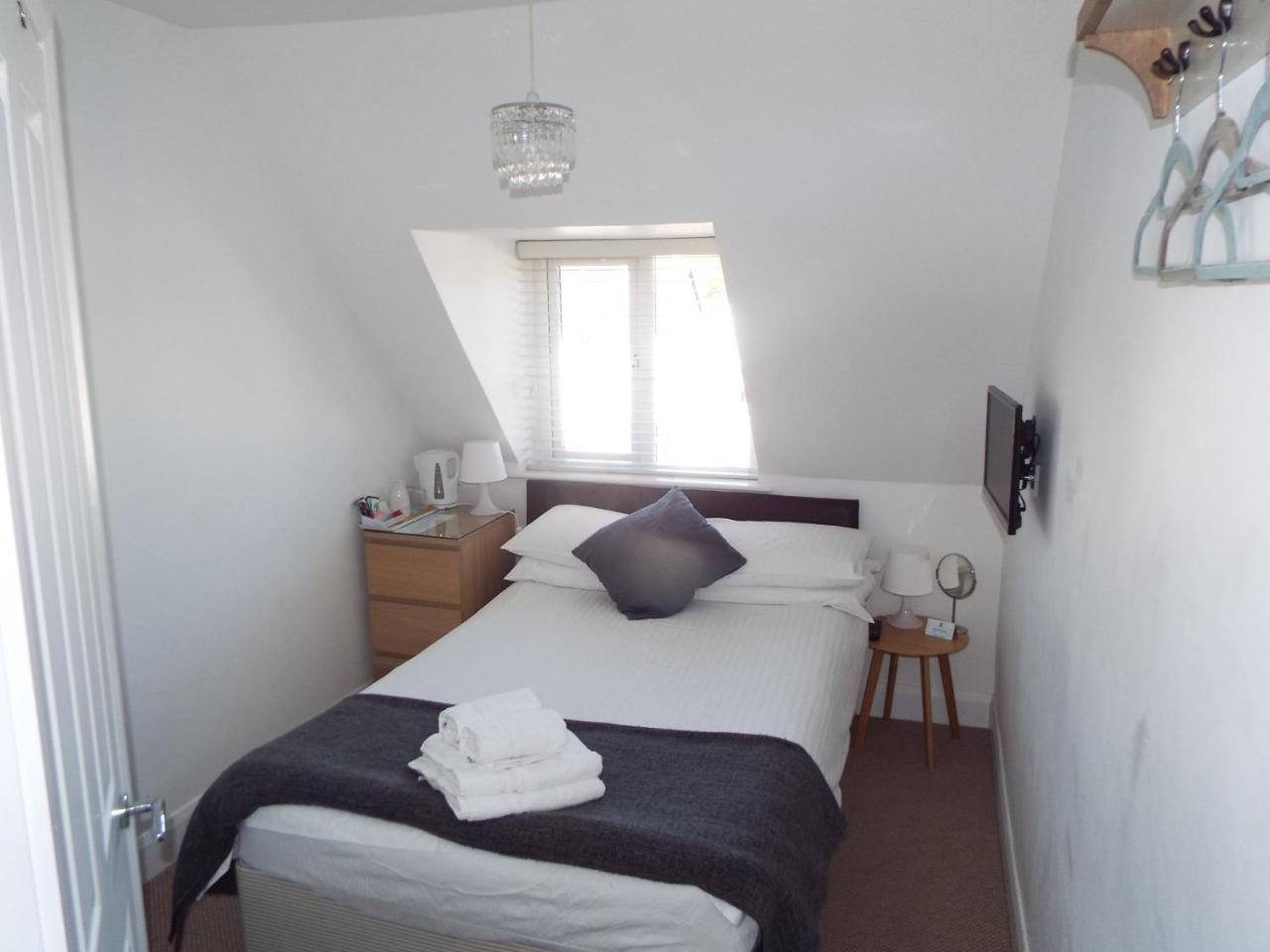 Bed and Breakfast The Westby Bournemouth Esterno foto
