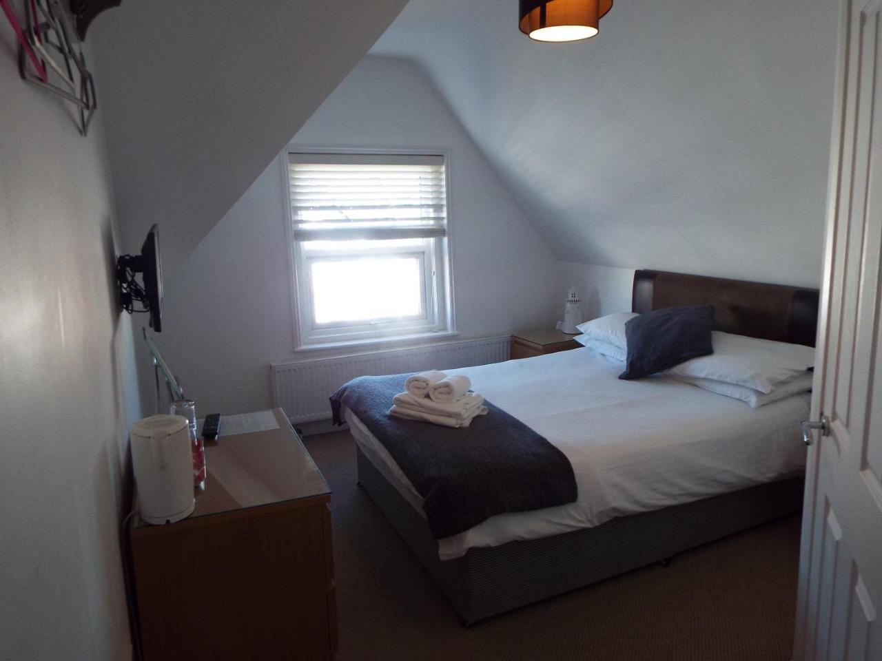 Bed and Breakfast The Westby Bournemouth Esterno foto